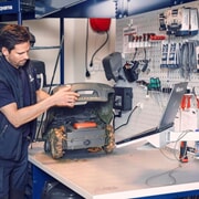 Feilsøking og service på robotklipper